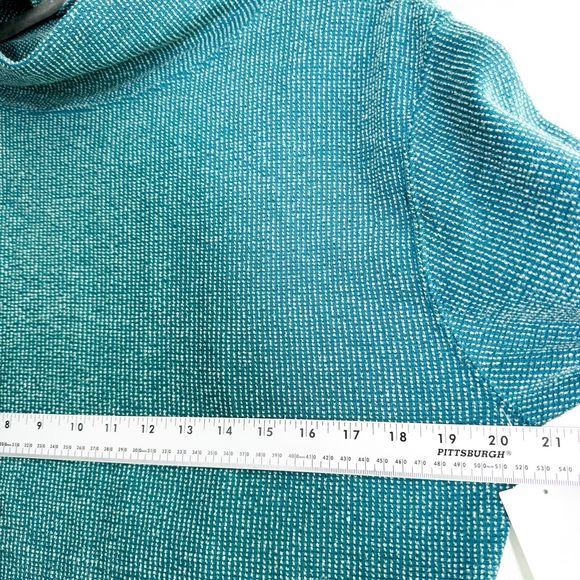 Nike Yoga Luxe Pullover Womens Cowl Neck Therma-Fit Dri-Fit Sweatshirt Small NEW - Picture 5 of 10